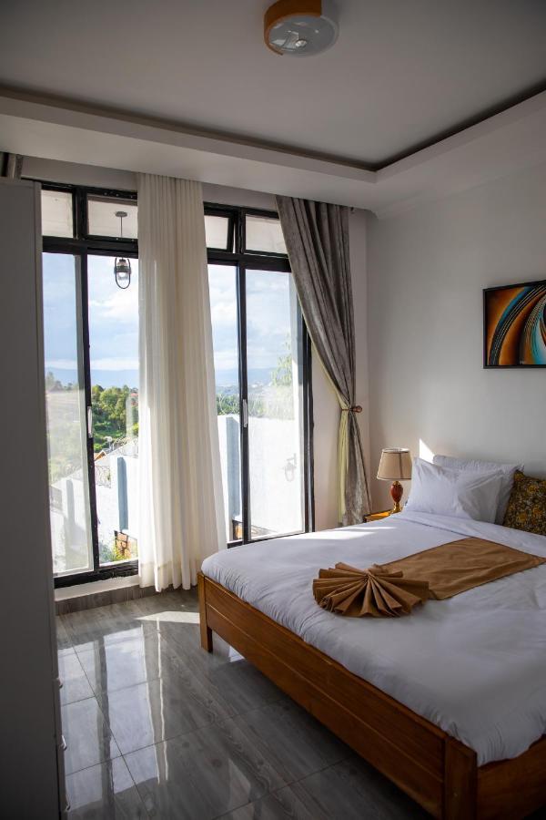 Ikaze Apartments Кигали Экстерьер фото