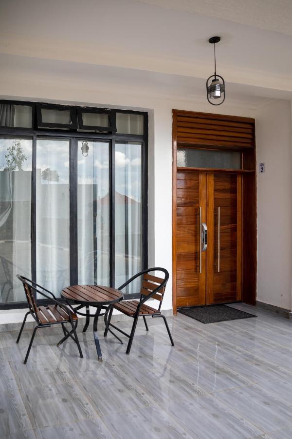 Ikaze Apartments Кигали Экстерьер фото