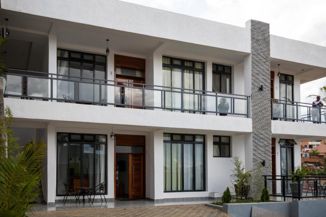 Ikaze Apartments Кигали Экстерьер фото